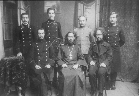 Московская Духовная Академия. Священник Павел Флоренский со студентами (1912 год).