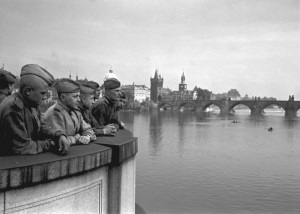 Прага, 1945. Фото: Хомзор Г. (РГАКФД)