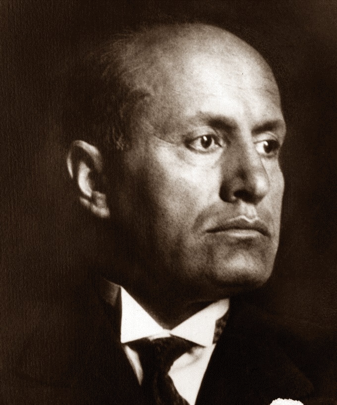 Benito Mussolini, 1935